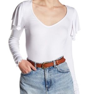 Adorable ruffle shoulder top